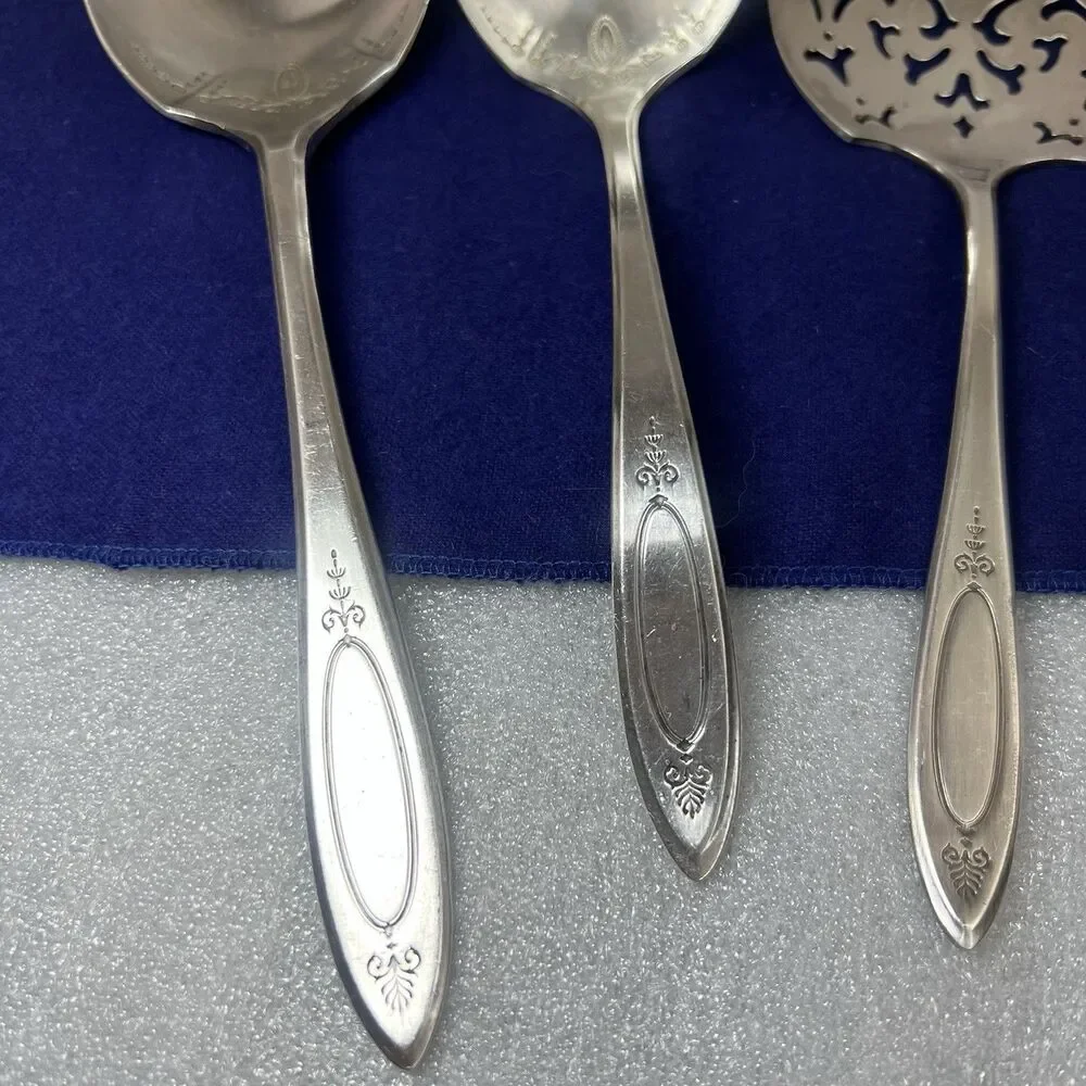 4 Oneida Community Plate Adam 1917 Serving Spoons Lot Casserole Tomato Server